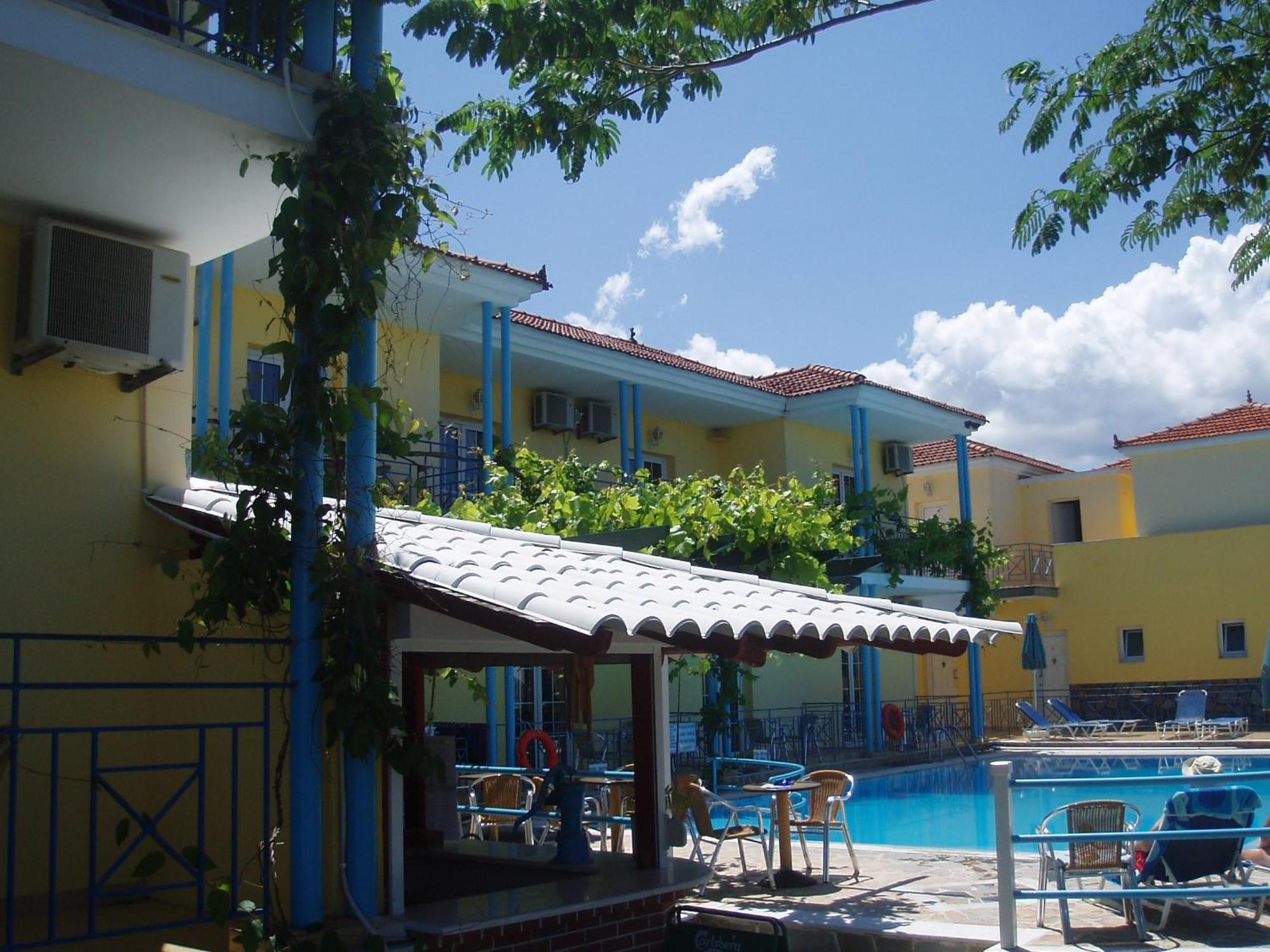Anaxos Hotel Екстериор снимка